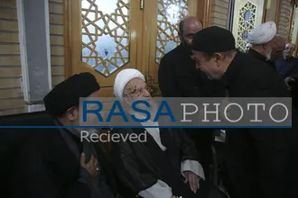 بزرگداشت رهبر شهید انقلاب از سوی آیت&zwnj;الله مکارم شیرازی در حرم مطهر
