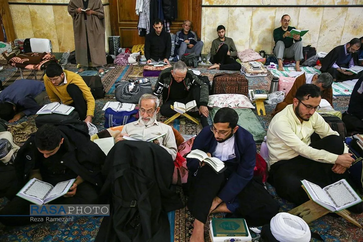 مراسم معنوی اعمال "ام داوود" در مسجد مقدس جمکران