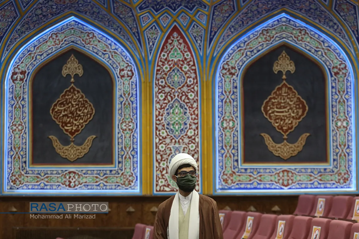 رونمایی از کتاب حضرت آیت الله مکارم شیرازی (به روایت اسناد ساواک)