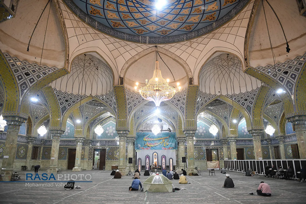 مراسم مناجات خوانی شب&zwnj;های ماه مبارک رمضان در مسجد امام حسن عسکری (ع)