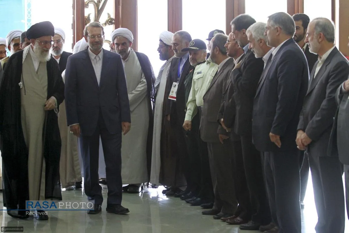 عکس&zwnj;هایی از شهید دکتر علی لاریجانی در کنار رهبر شهید انقلاب