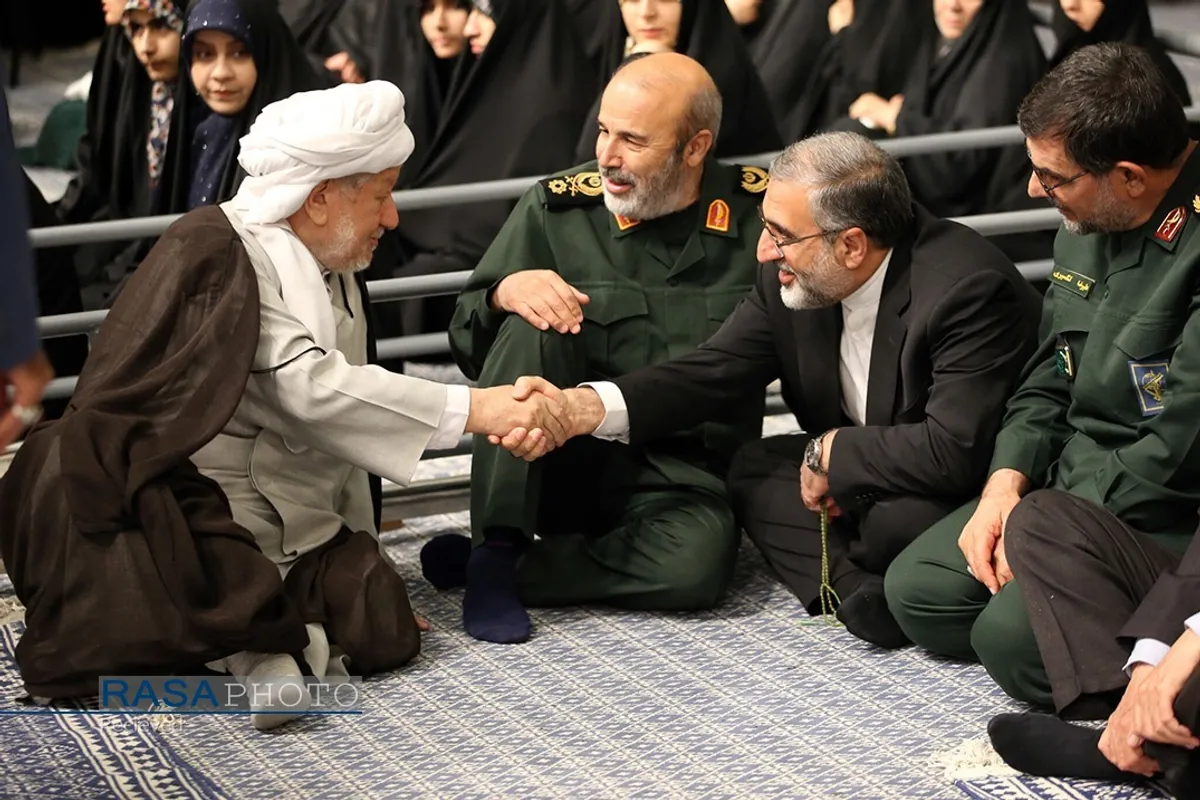 دیدار مسئولان نظام، سفرای کشور&zwnj;های اسلامی با رهبر انقلاب