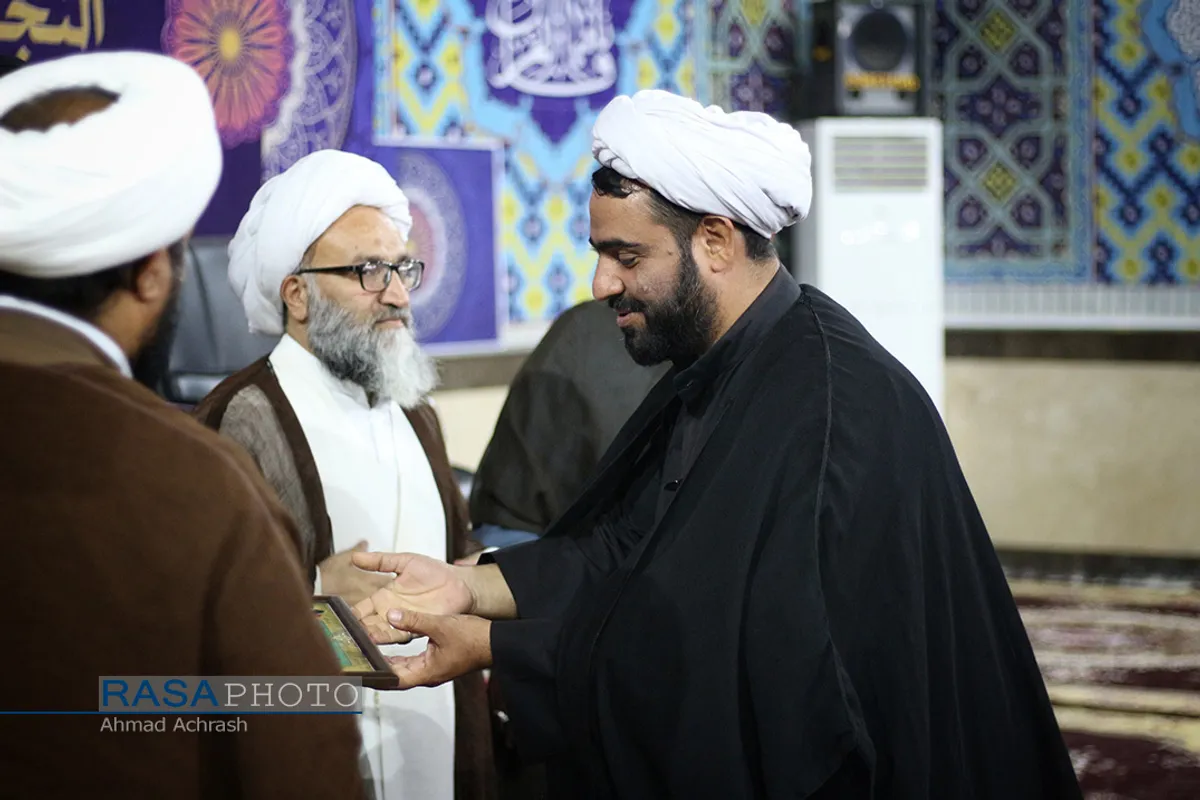 همایش پایان سال تحصیلی و تجلیل از اساتید حوزه علمیه الغدیر در اهواز با حضور آیت الله حیدری