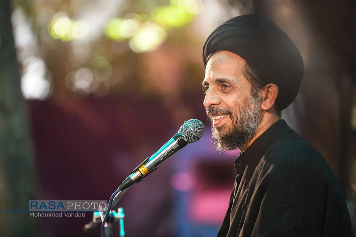 عزاداری هیئت یا زینب (سلام الله علیها) قم در کنار مزار شهدا