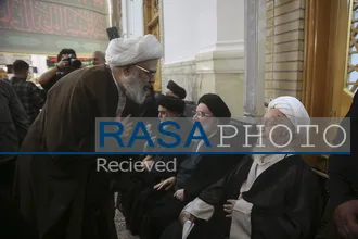 بزرگداشت رهبر شهید انقلاب از سوی آیت&zwnj;الله مکارم شیرازی در حرم مطهر
