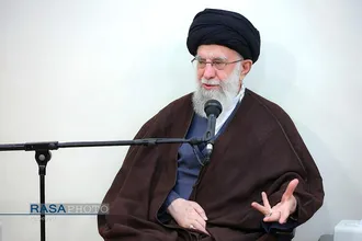 دیدار جمعی از فرماندهان نیروهای مسلح با فرمانده کل قوا
