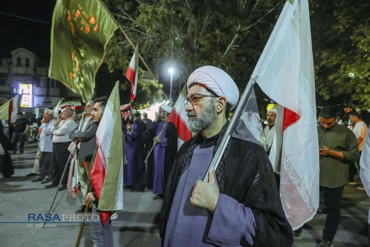 تجمع مردم قم خونخواهی امام شهید و بیعت با رهبر معظم انقلاب