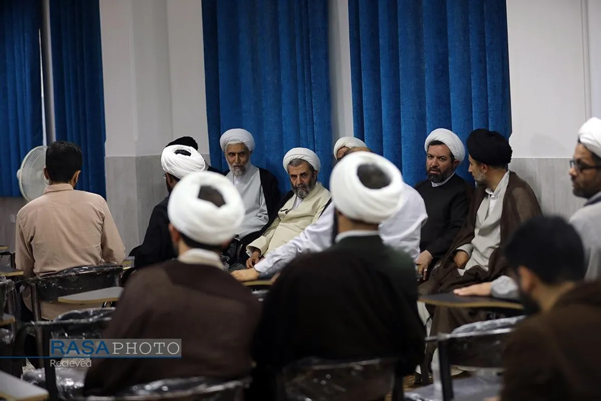 سفر حجت الاسلام والمسلمین رحیمیان مسئول دبیرخانه شورای عالی حوزه&zwnj;های علمیه به استان سمنان-۲