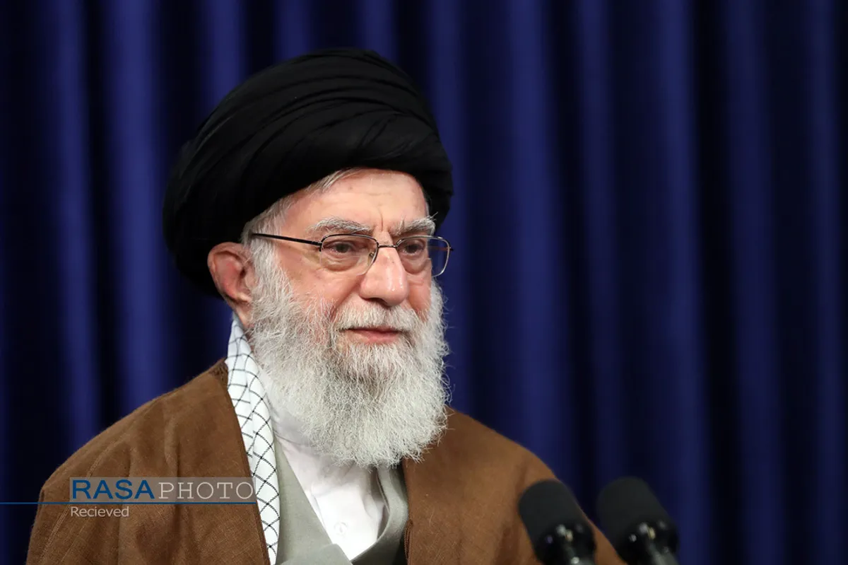 حضور رهبر معظم انقلاب در ارتباط تصویری با جلسه ستاد ملی مبارزه با کرونا