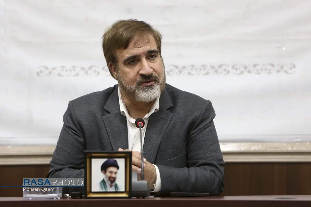 نشست بررسی بایسته&zwnj;های رسانه ای در شرایط جنگ