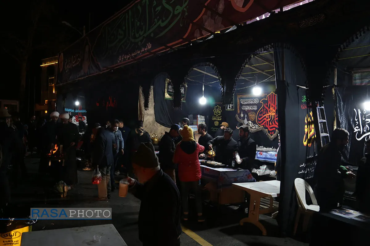 ایستگاه صلواتی طلاب مدرسه علمیه رضویه گرگان در شام شهادت حضرت زهرا (س)