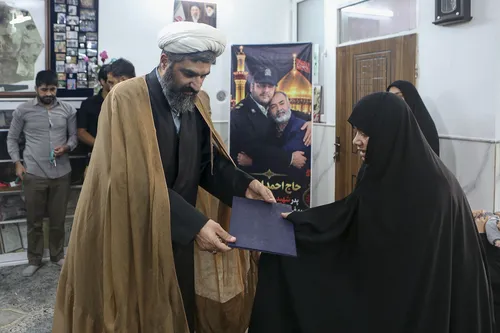 دیدار مدیرعامل و اعضای خبرگزاری رسا با خانواده شهید عباس اسدی