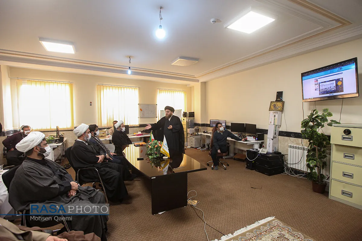 حجت الاسلام والمسلمین حاج ابوالقاسم از خبرگزاری رسا