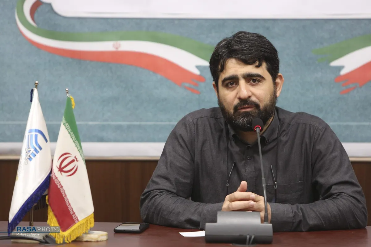 محفل خاطره&zwnj;گویی رزمندگان روحانی دفاع مقدس