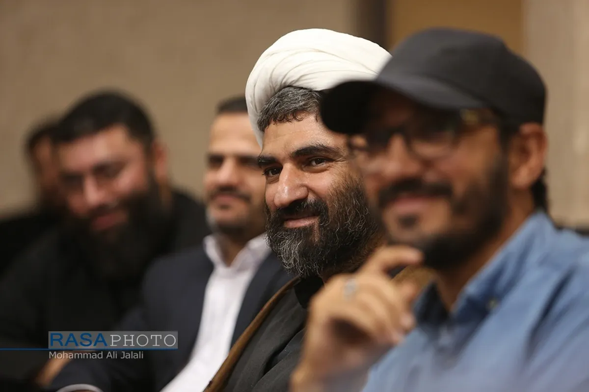 نشست صمیمی عکاسان خبری حوزه دین و حوزه های علمیه