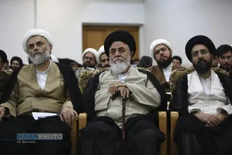 مراسم رونمایی از نرم&zwnj;افزار جامع الاحادیث نسخه ۴