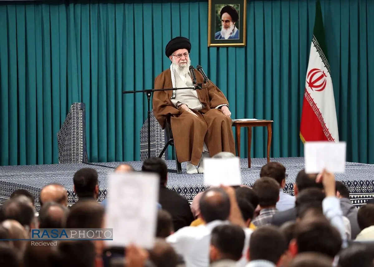 دیدار جمعی از خانواده&zwnj;های اعضای سپاه پاسدران با رهبر انقلاب اسلامی