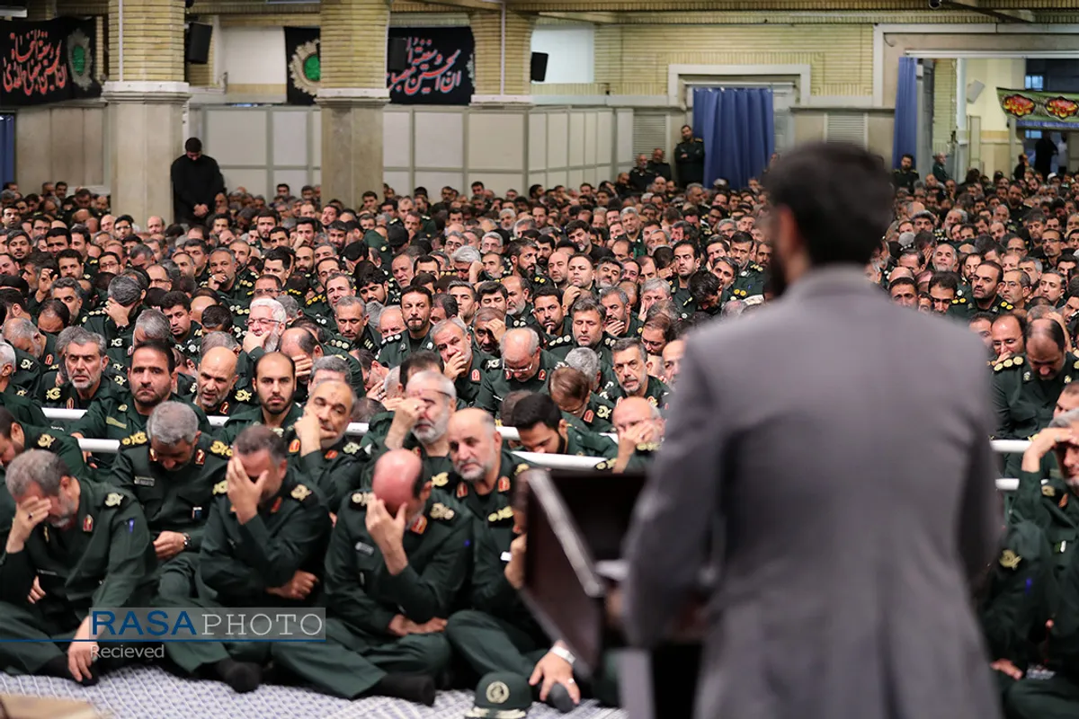 دیدار هزاران نفر از فرماندهان سپاه پاسداران انقلاب اسلامی با حضرت آیت الله خامنه ای فرمانده کل قوا