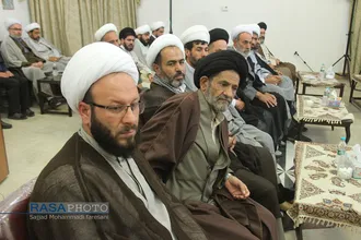 دیدار مسئولان دفاتر حوزه نمایندگی ولی فقیه در جهاد کشاورزی با امام جمعه شهرکرد