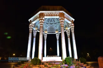 بزرگداشت روز حافظ با حضور نماینده ولی&zwnj;فقیه در استان فارس و محمد مهدی اسماعیلی وزیر فرهنگ ارشاد اسلامی