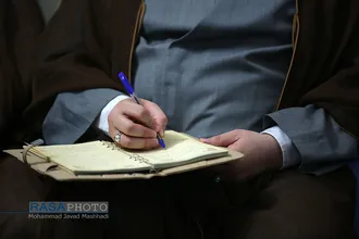 دیدار اعضای پژوهشکده حدیث دفتر تبلیغات خراسان رضوی با آیت الله مدرسی&lrm;