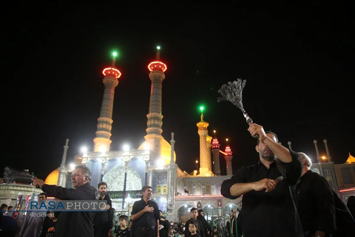 عزاداری شب شهادت امام رئوف (ع) در حرم کریمه اهلبیت (ع)