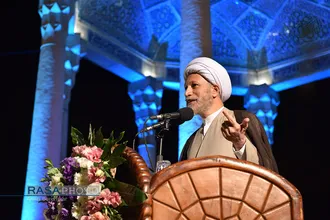 بزرگداشت روز حافظ با حضور نماینده ولی&zwnj;فقیه در استان فارس و محمد مهدی اسماعیلی وزیر فرهنگ ارشاد اسلامی