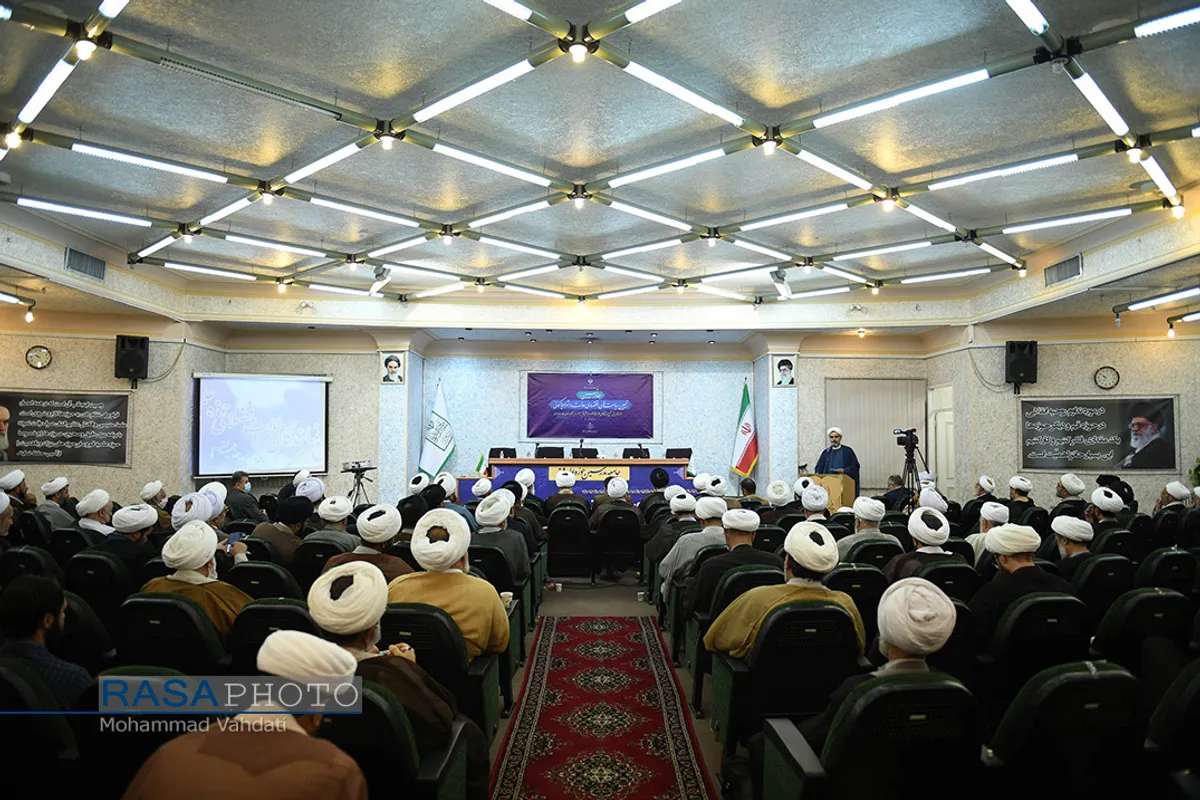 جلسه تبیین سیاست&zwnj;های اقتصادی دولت در شرایط کنونی