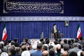 حج یک فریضه سیاسی است/ برای امت اسلامی هیچ منفعتی بالاتر از اتحاد نیست