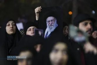 خروش انتقامی مردم قم در شب عزاداری شهادت امام خامنه&zwnj;ای (قدس&zwnj;سره)