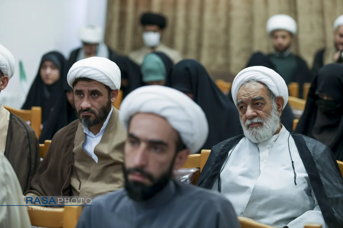 نشست بررسی اجتماعی وضعیت تعیینی و تعینی حوزه&zwnj;های علمیه و نهاد روحانیت

