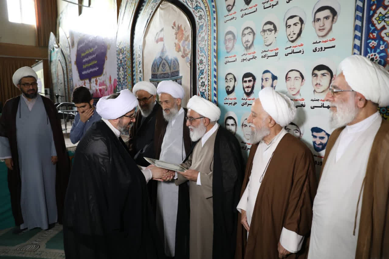 گزارشی از سفر دبیر شورای عالی حوزه های علمیه به مازندران+ تصاویر گزارشی از سفر دبیر شورای عالی حوزه های علمیه به مازندران+ تصاویر