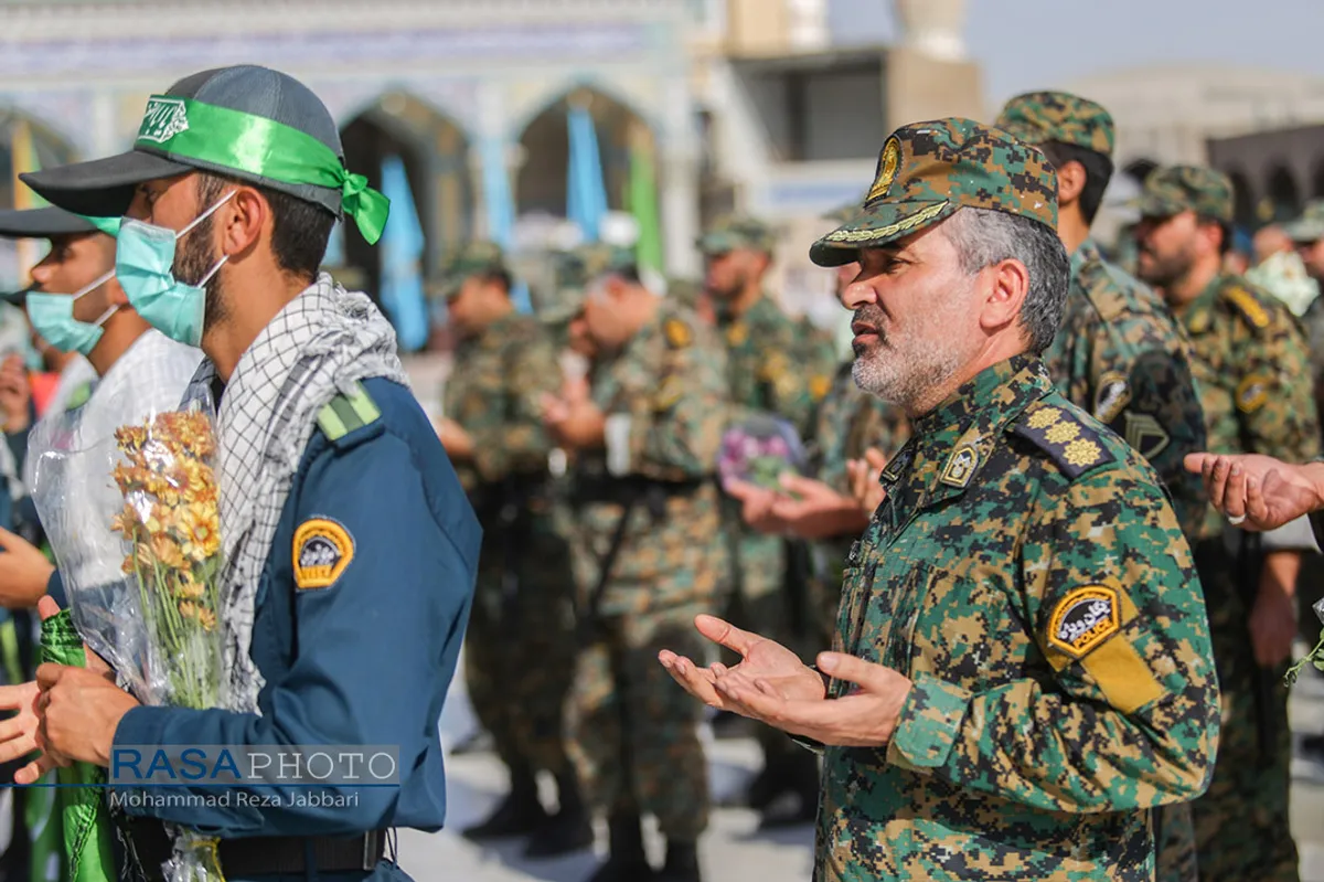 &laquo;عهد سربازی&raquo; نیرو&zwnj;های مسلح با امام زمان (عج) در جمکران&lrm;&lrm;