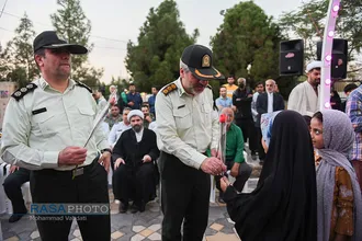 مراسم تقدیر از زحمت&zwnj;کشان نیروی انتظامی در قم