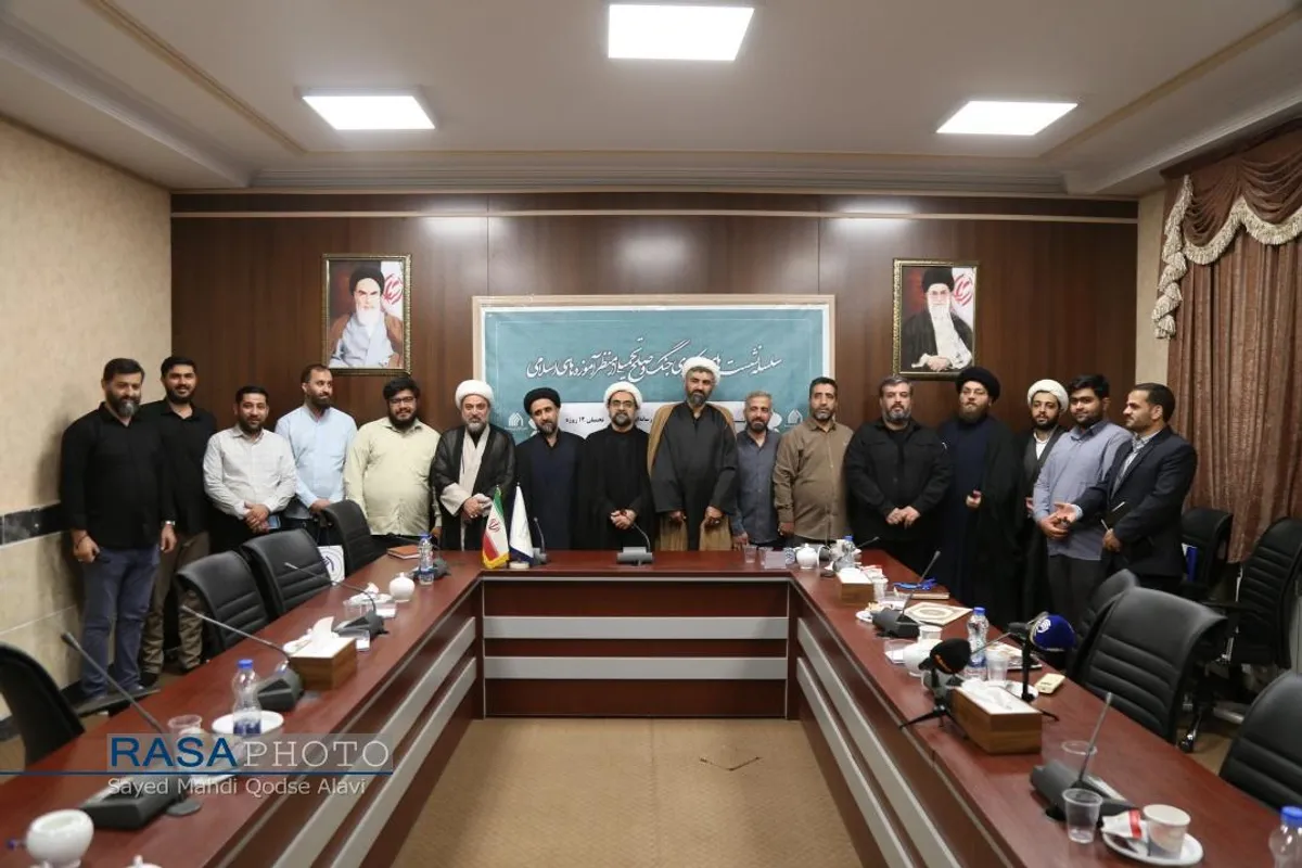 نشست بازخوانی تجارب مدیران رسانه&zwnj;ای در جنگ تحمیلی ۱۲ روزه