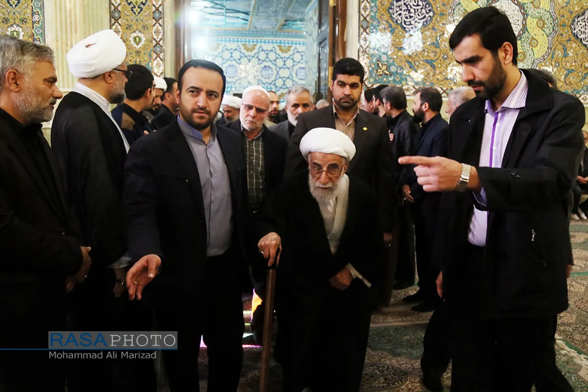 مراسم تشییع پیکر آیت الله مومن نماینده مردم استان قم در مجلس خبرگان رهبری