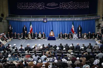 دیدار شرکت&zwnj;کنندگان در مسابقات بین&zwnj;المللی قرآن با رهبر انقلاب