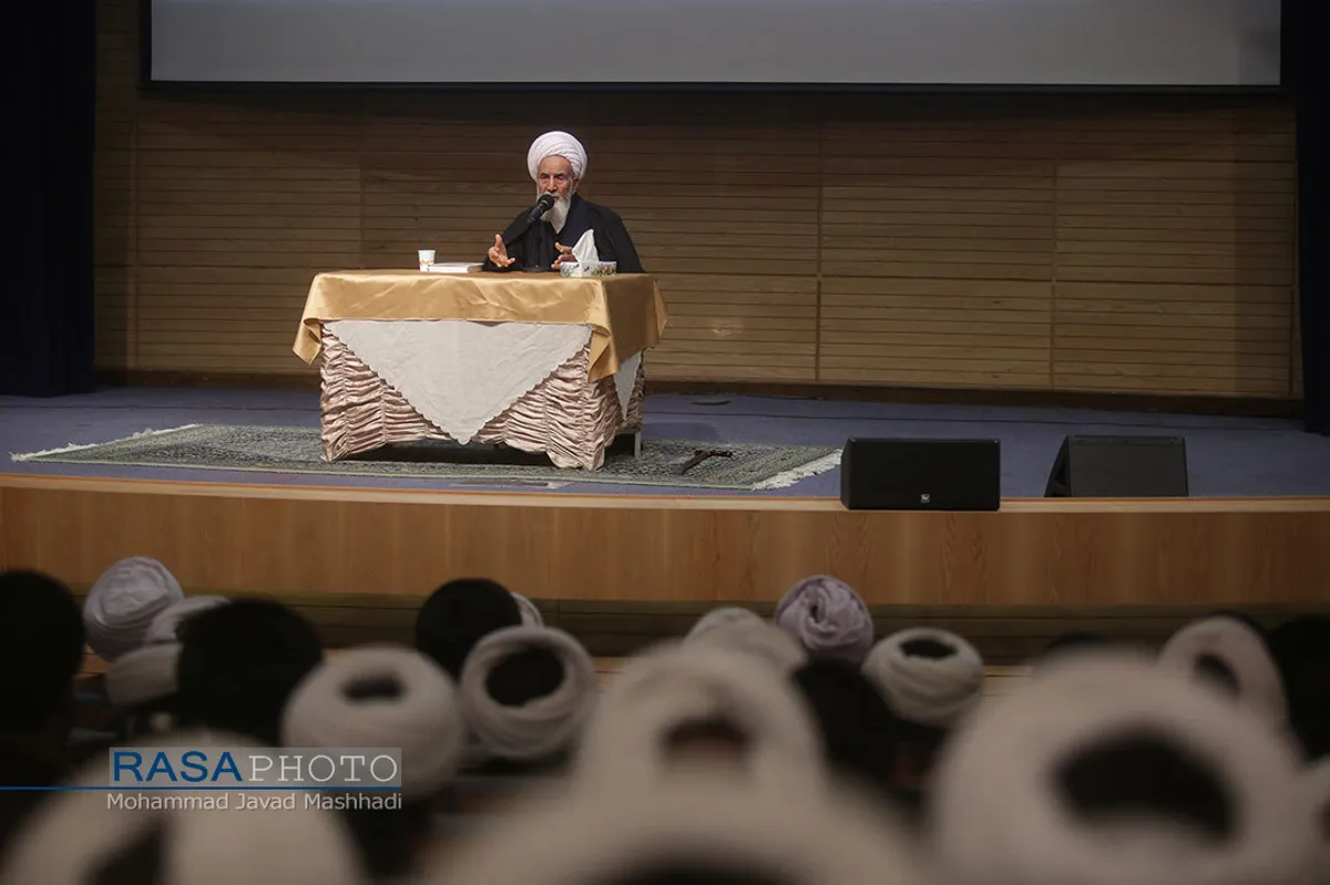 گردهمایی ائمه جماعات مساجد حاشیه شهر مشهد&lrm;