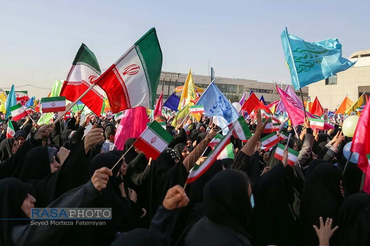 جشن بزرگ پیامبر مهربانی&zwnj;ها با حضور دختران و بانوان مشهد