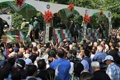وداع مردم با پیکر مطهر ۱۵۰ شهید دفاع مقدس