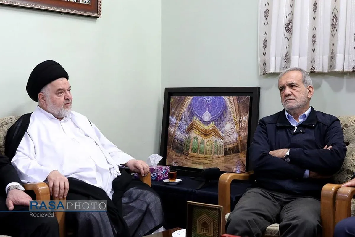سفر رئیس جمهور به قم و دیدار با مراجع تقلید و علما