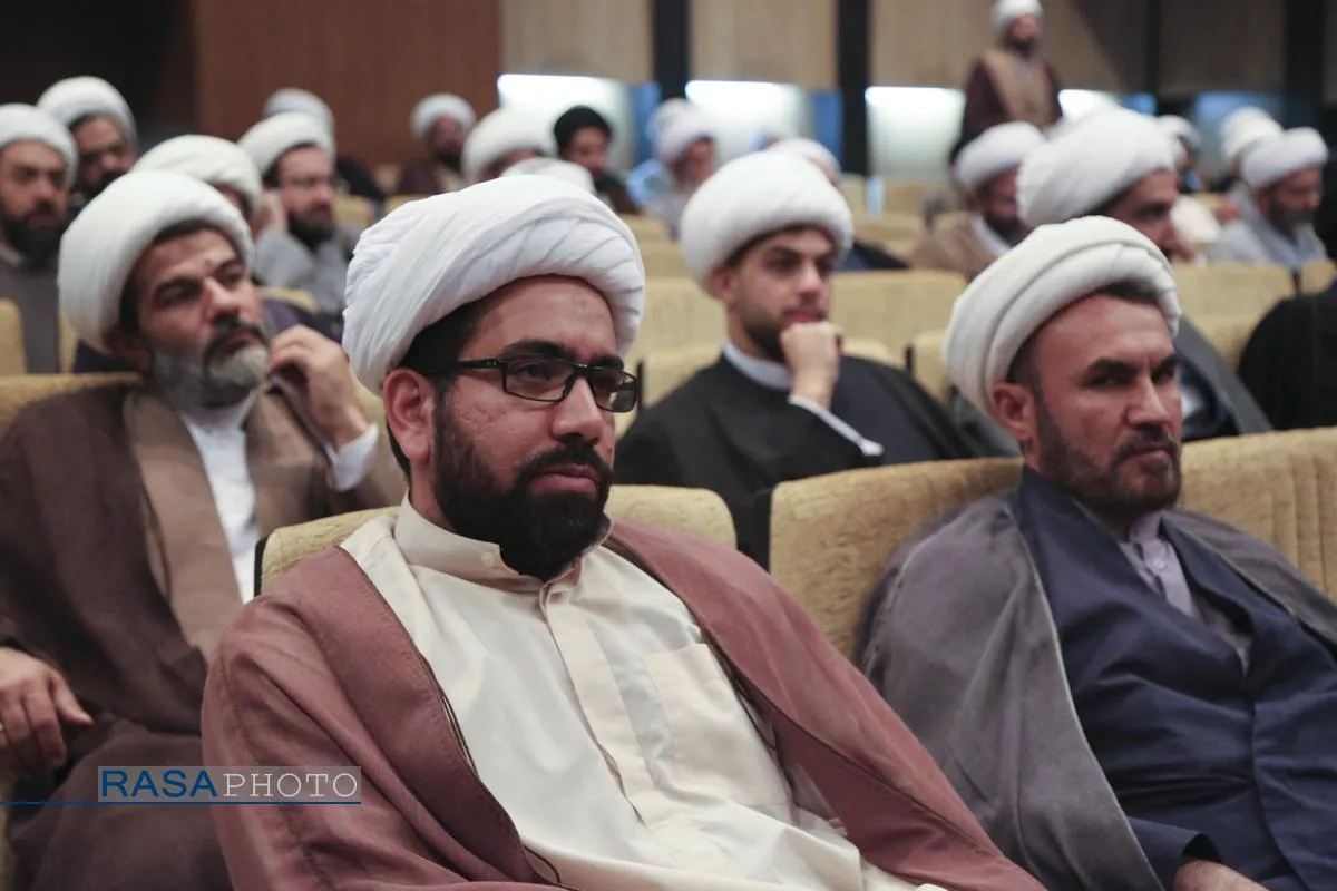 همایش "حوزه علمیه پیشرو و سرآمد از اندیشه تا اقدام در پرتو منشور مقام معظم رهبری"