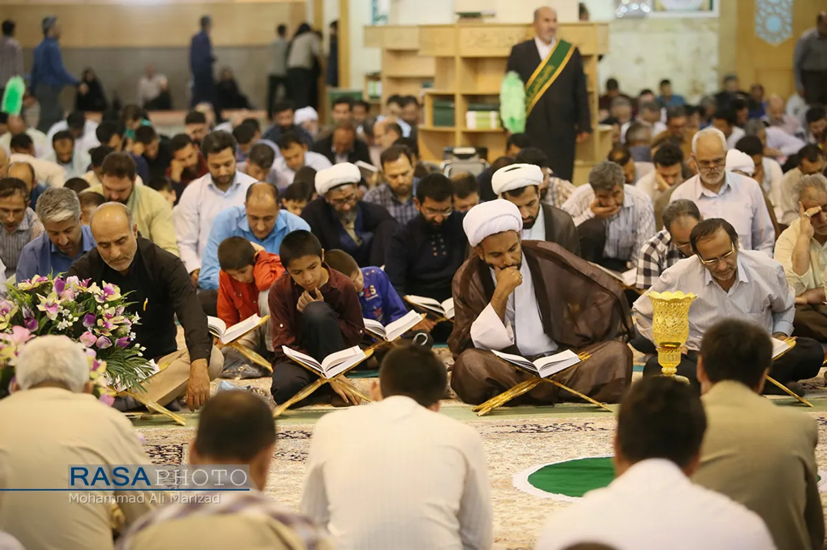 مراسم جزء خوانی قرآن کریم در حرم حضرت معصومه (سلام الله علیها)
