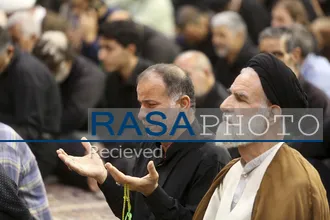 بزرگداشت رهبر شهید از سوی حضرت آیت&zwnj;الله سبحانی در حرم بانوی کرامت
