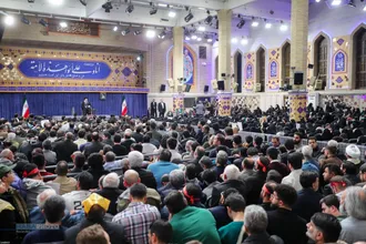 دیدار خانواده شهدای اقتدار با رهبر انقلاب در روز میلاد امیرالمومنین (علیه&zwnj;السلام)