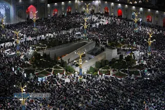 احیا شب ۲۱ ماه مبارک رمضان در حرم مطهر رضوی