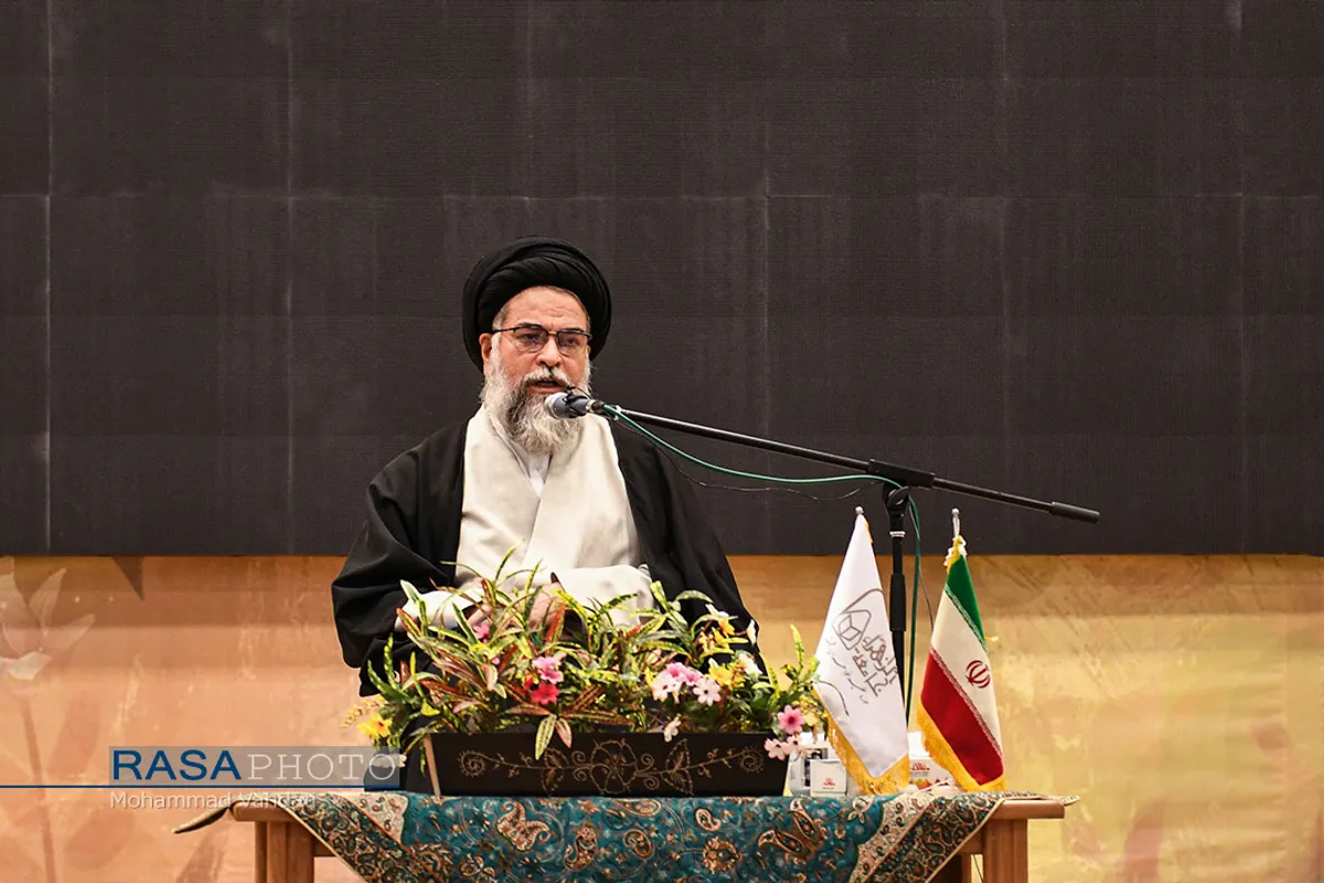 مراسم تکریم مدیر جامعة الزهرا
