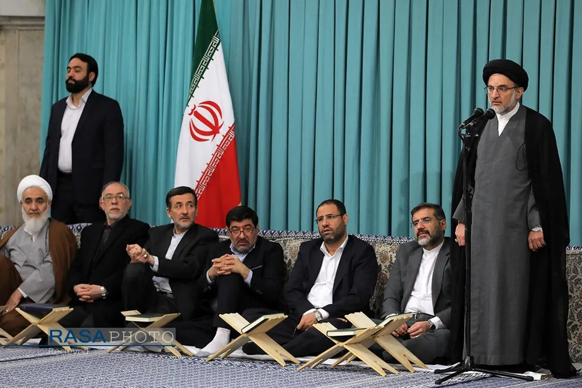دیدار شرکت&zwnj;کنندگان در مسابقات بین&zwnj;المللی قرآن با رهبر معظم انقلاب