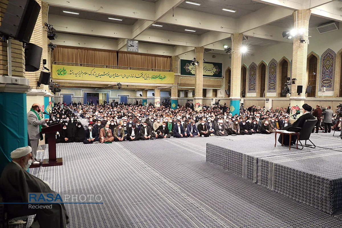 دیدار مداحان اهل&zwnj;بیت (علیهم&zwnj;السلام) با مقام معظم رهبری