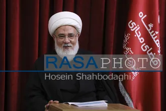 رونمایی کتاب &laquo;بررسی فقهی معصومین در بازی&zwnj;های رایانه&zwnj;ای و متاورس&raquo; اثر حجت الاسلام والمسلمین نهاوندی